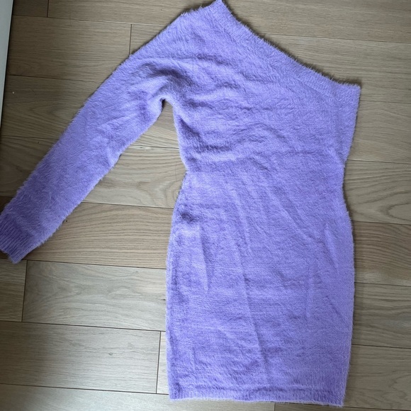 Fuzzy Purple Dress - Picture 3 of 4